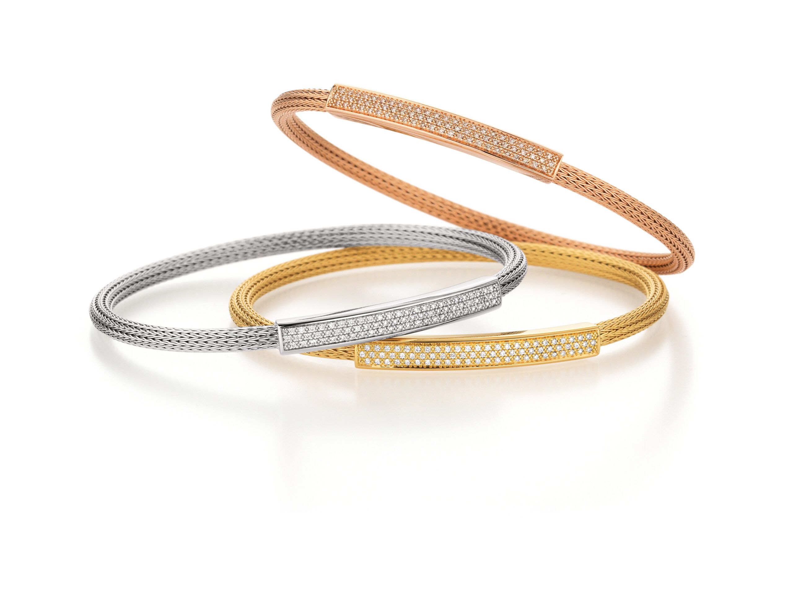 Infinity-Flex Armreifen von Jörg Heinz mit Brillantpavé in 3 Goldfarben