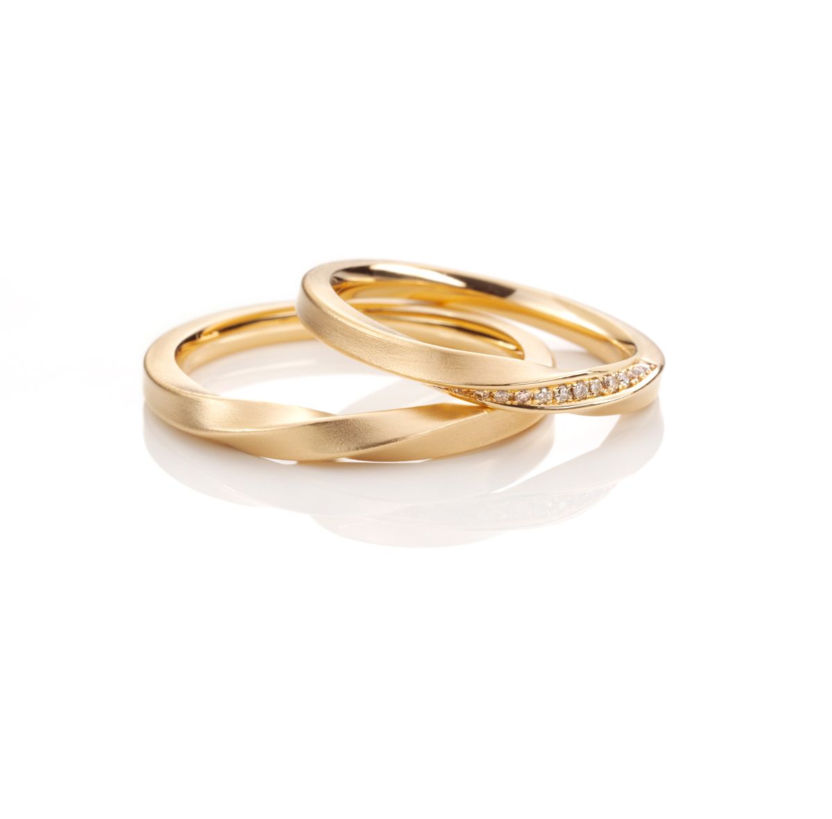 Trauringe Oliver Schmidt Drehung in Rosegold mit Brillanten #360