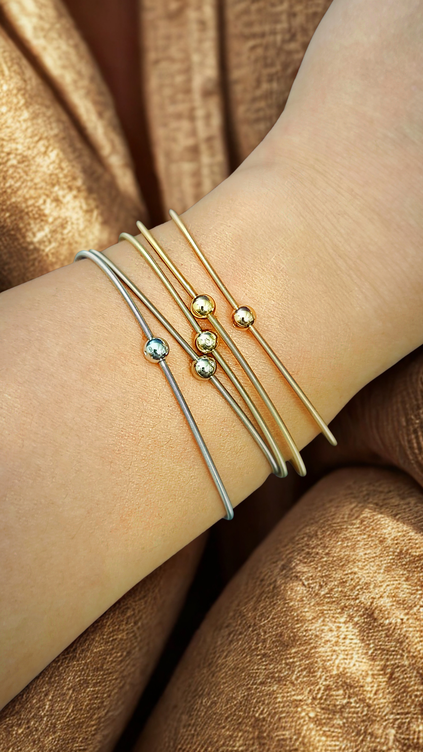 Niessing Colette im Farbverlauf in den Niessing Colors